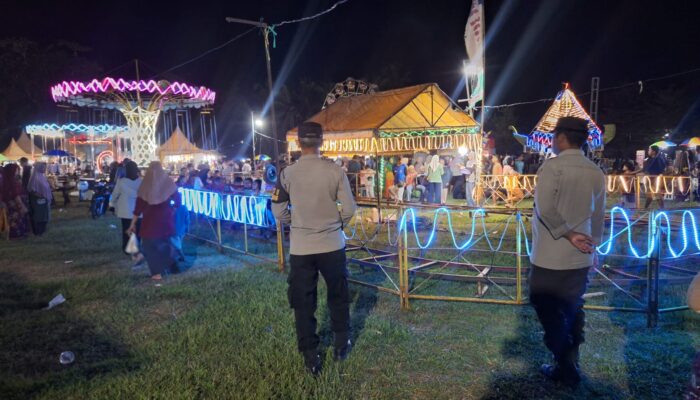 Polsek Gerung Amankan Jalannya Pasar Malam UMKM dan Hiburan Rakyat