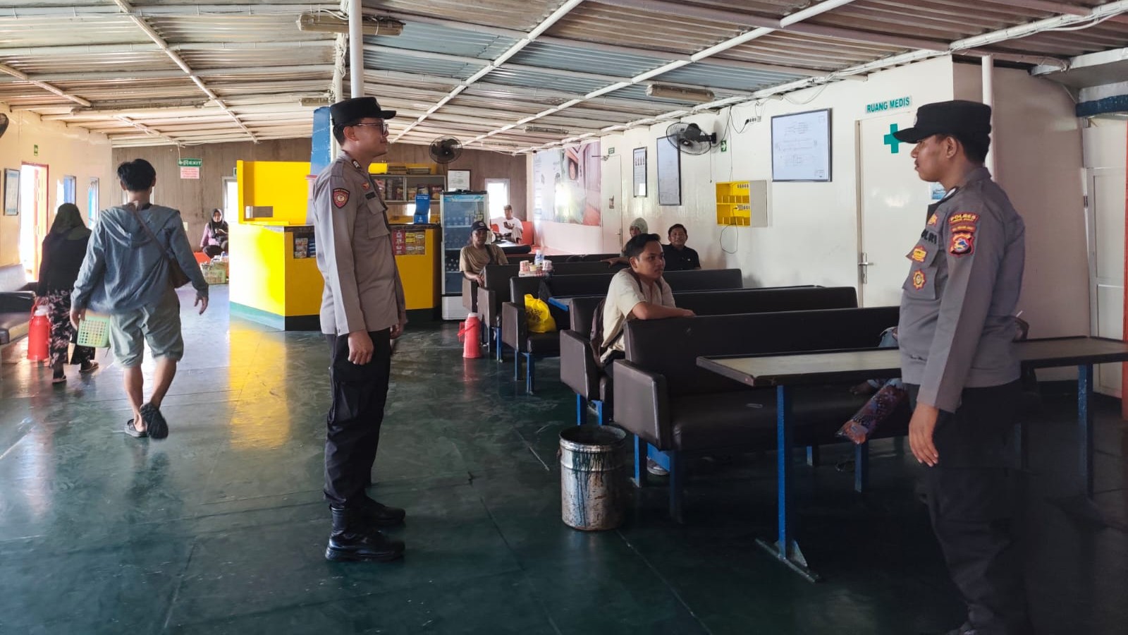 Pengamanan Pelabuhan Lembar Diperketat Jelang Liburan