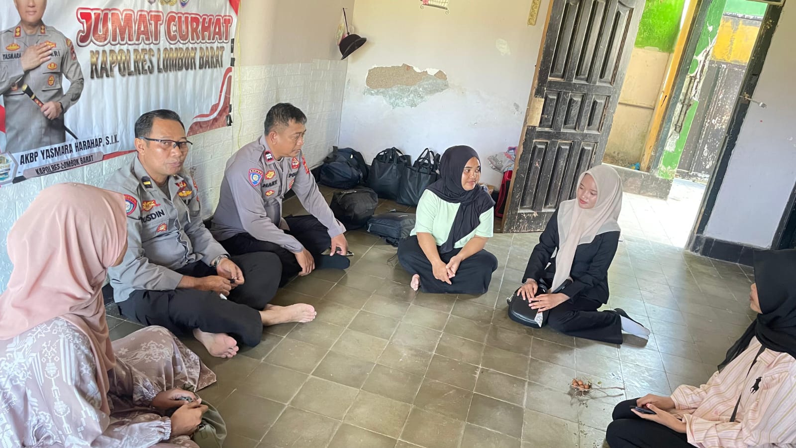 Jumat Curhat Polres Lombok Barat: Tekan Pernikahan Dini dan Judi Online